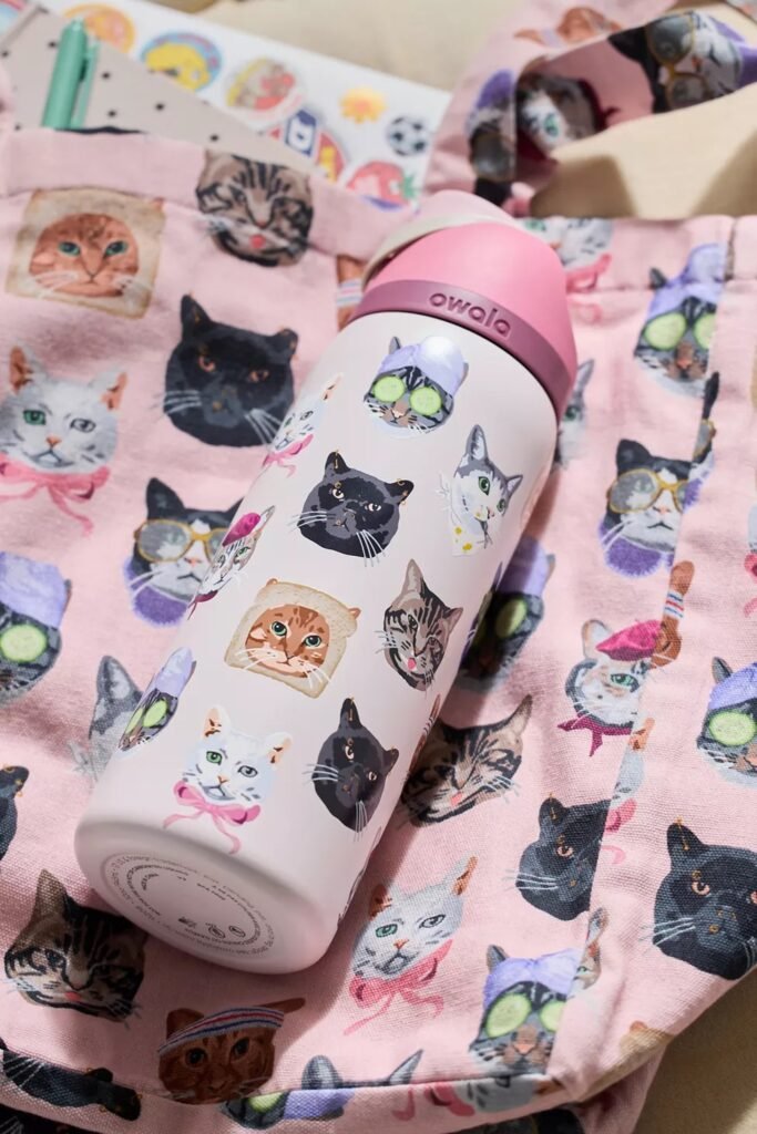 Cat Collage FreeSip 32 oz